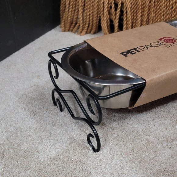 Pet Bowls.. Raised Bowls w/ stand med/large.. dog or cat.. New w/ tags! - Picture 3 of 3